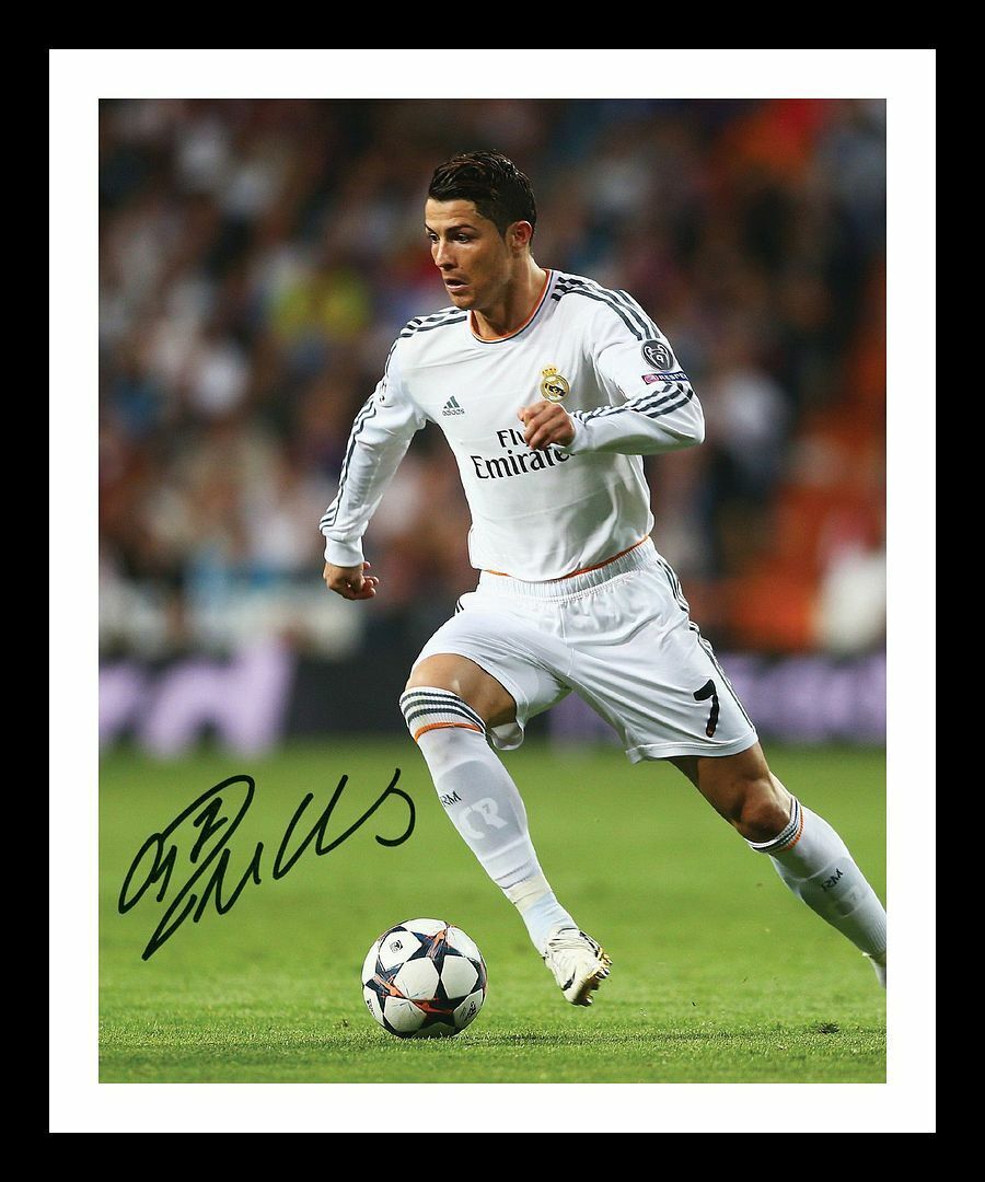 Cristiano Ronaldo -Real Madrid Autograph Signed & Framed Photo Poster painting 2