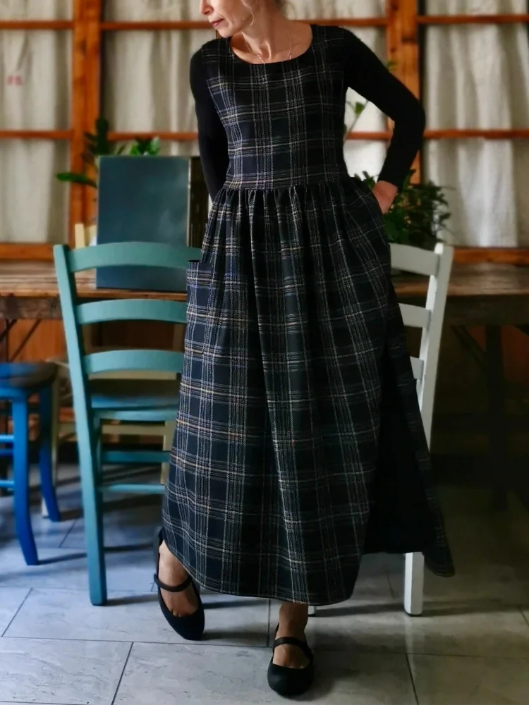 Black Tartan Cotton Apron