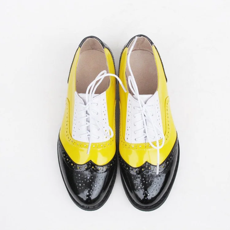 Multicolor Wingtip Patent Leather Lace-up Flat Oxfords Vdcoo