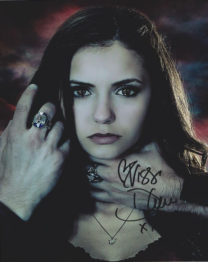 Nina Dobrev Vampire Diaries SIGNED AUTOGRAPHED 10 X 8