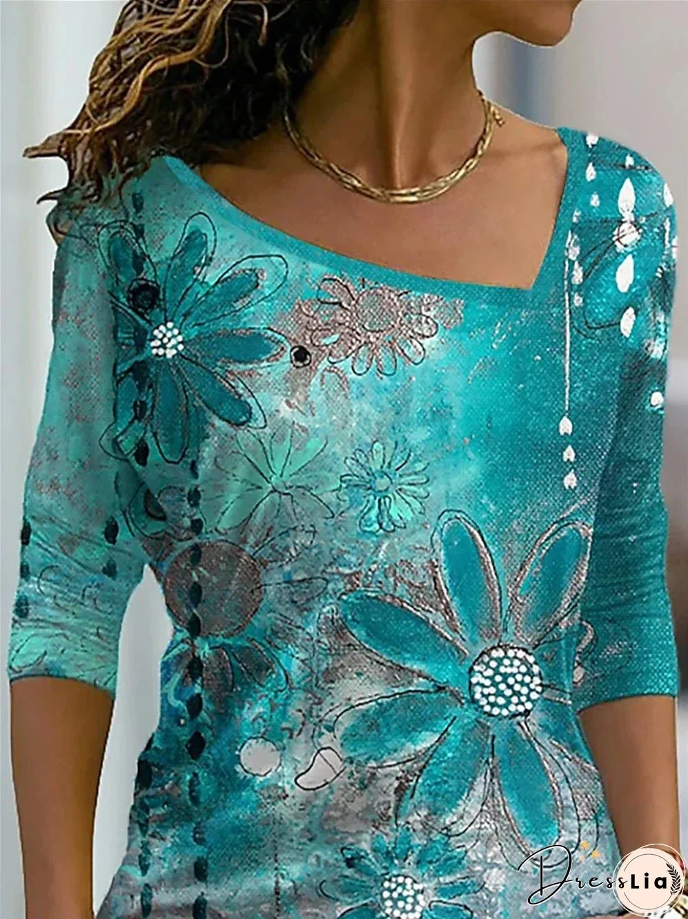 Elegant and Casual winter garment