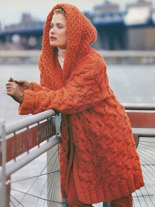 Solid color hooded thick sweater coat