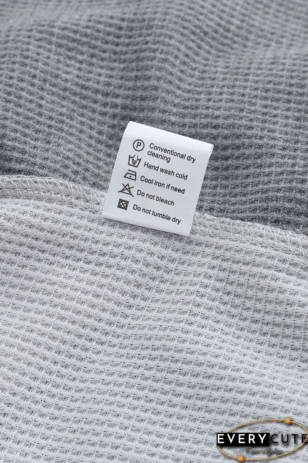 Red Wild Leopard Contrast Sleeve Colorblock Waffle Knit Top