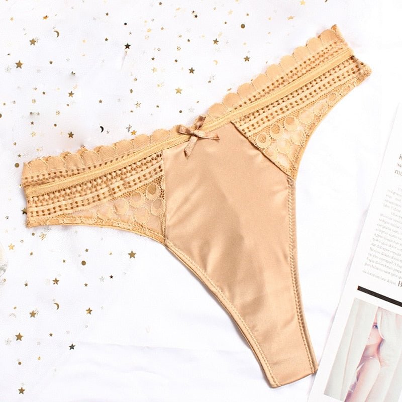 CINOON Women Sexy Lace Panties Low-waist Underwear Thong Female G String Hollow Out Lingerie Temptation Embroidery Intimates