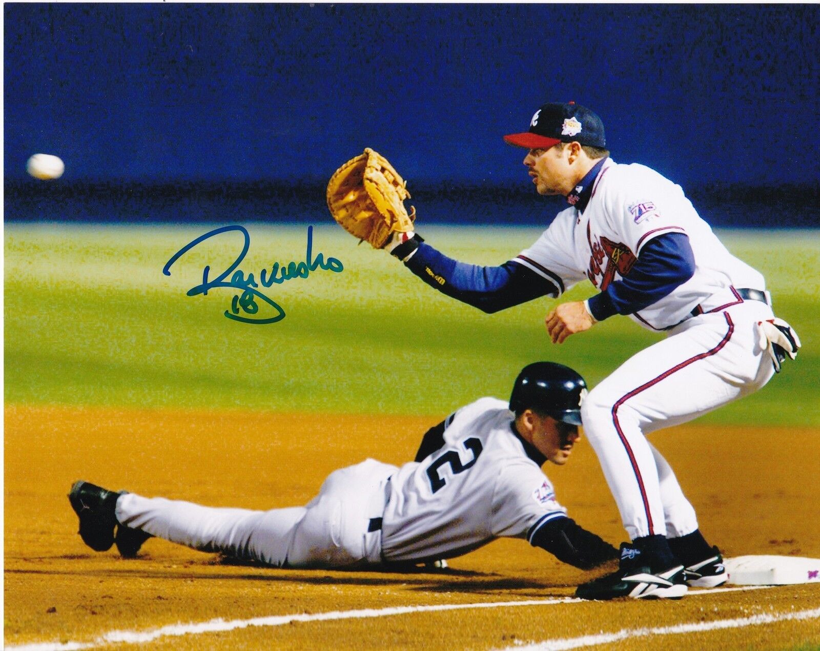 RYAN KLESKO ATLANTA BRAVES ACTION SIGNED 8x10