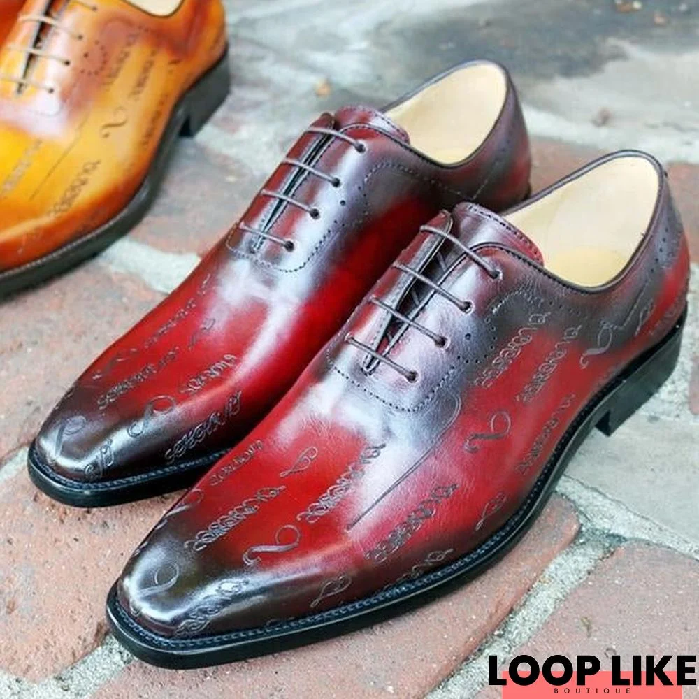 Special Symbol Carved Oxford Shoes