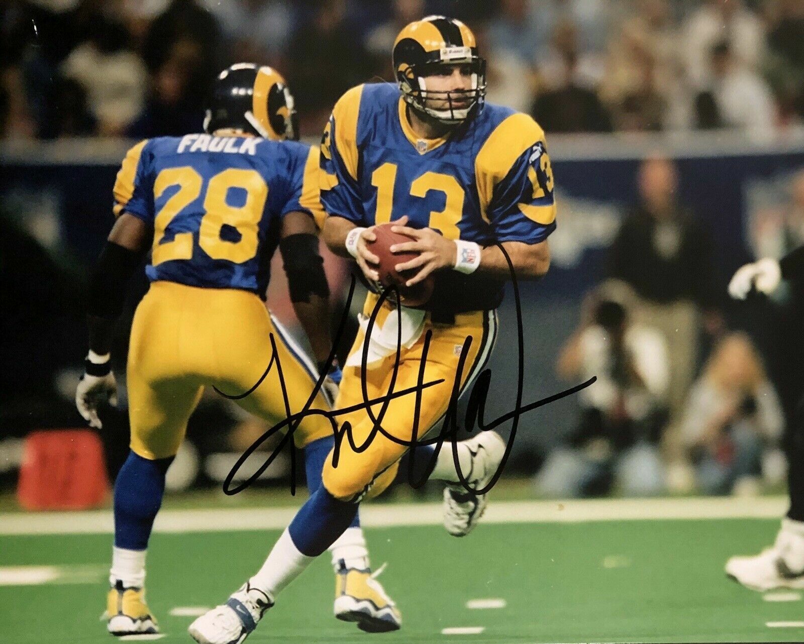 Kurt Warner Autographed Signed 8x10 Photo Poster painting ( HOF Rams ) REPRINT