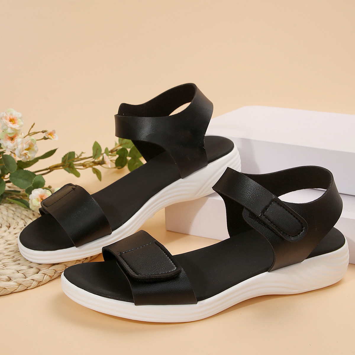 Mature Women Shoes Summer Low Heel Beach Sandals