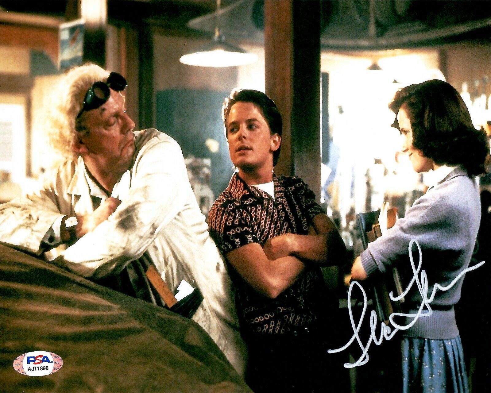 Lea Thompson autographed signed 8x10 Back To The Future PSA COA Lorraine Baines