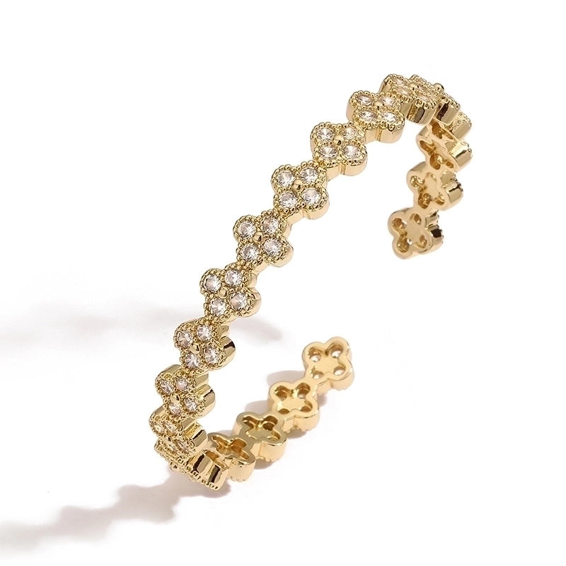Affordable Luxury Fashion Copper Inlaid Color Diamond Clover Open Adjustable Bracelet Female Niche High Sense Flower Petals Bracelet