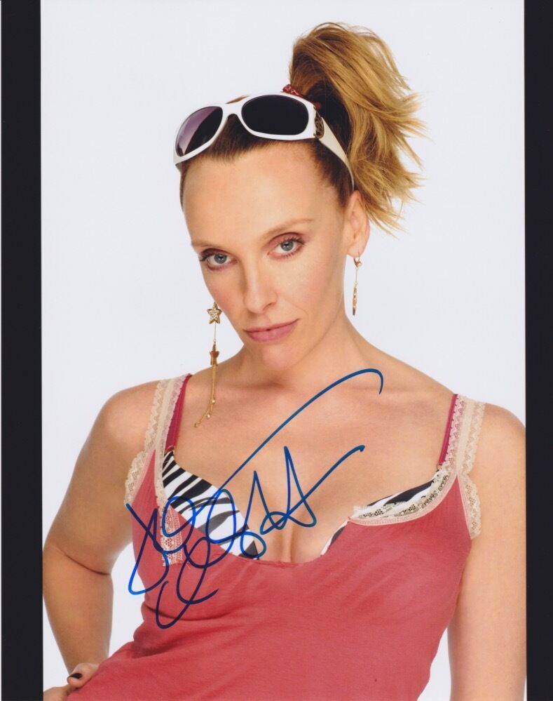 Toni Collette signed authentic 8x10 Photo Poster painting COA