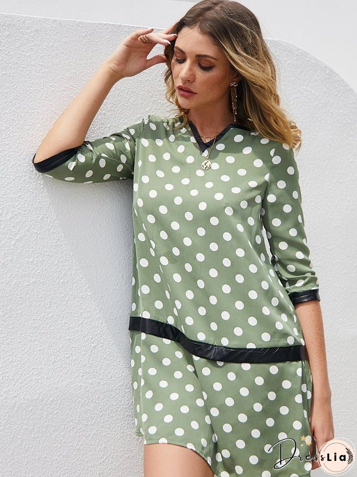 Round spotted pattern long dress