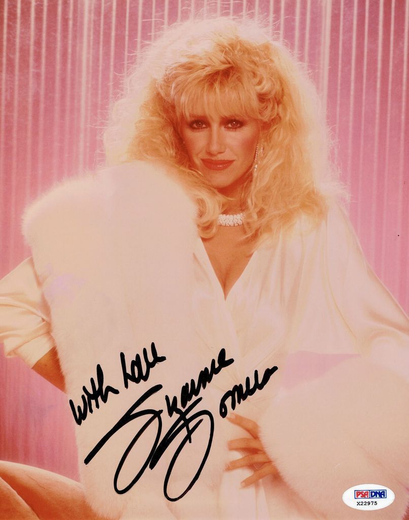 Suzanne Somers Signed Authentic Autographed 8x10 Photo Poster painting PSA/DNA #X22975