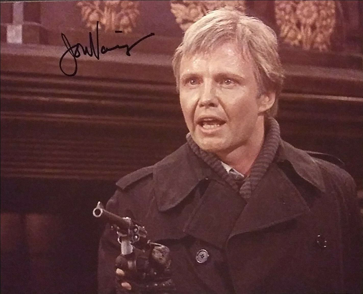 Jon Voight signed 8x10