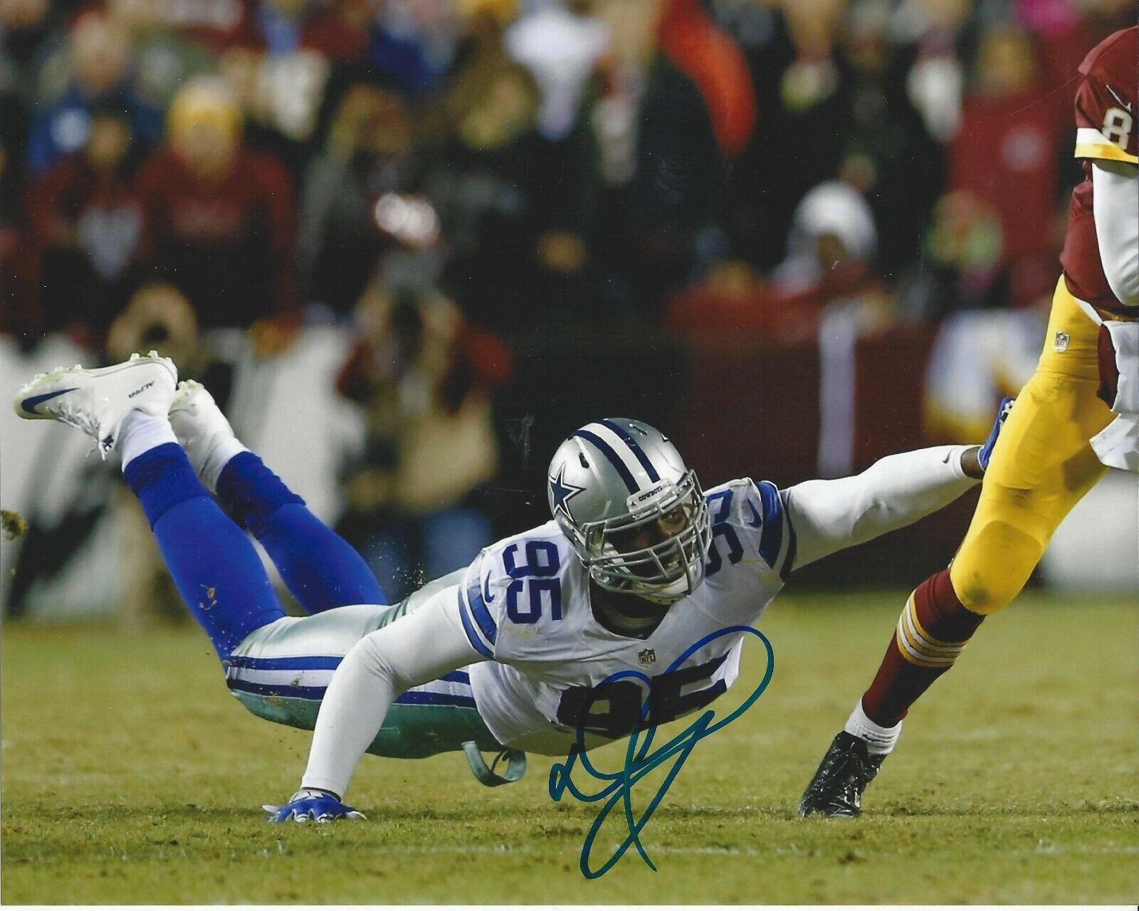 David Irving Autographed 8x10 Dallas CowboysB286