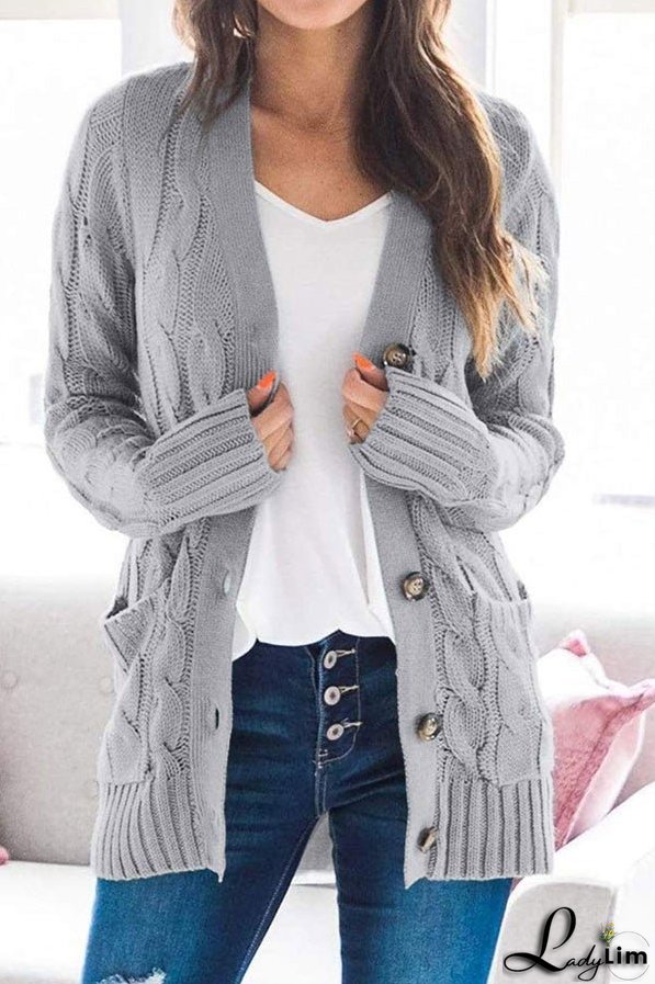 Versatile and Comfortable Coat