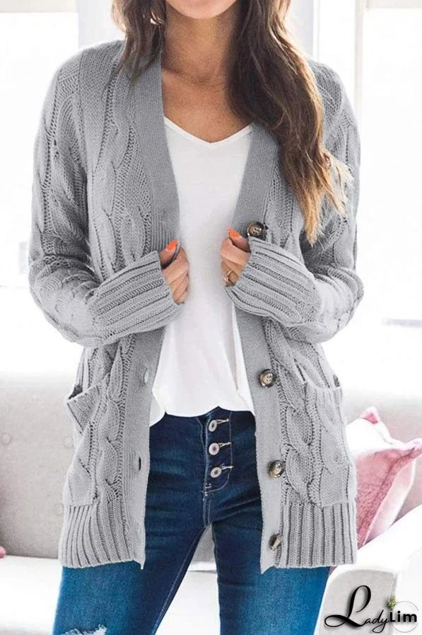 Versatile and Comfortable Coat