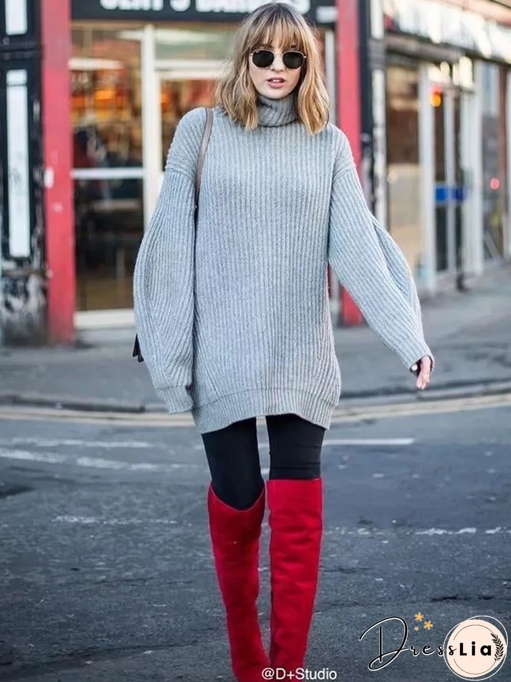 Round Neck Loose Knitting Sweater