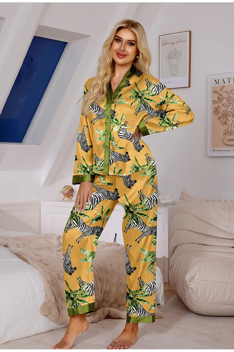 Women's V-neck Zebra Long Sleeve Pajama Set