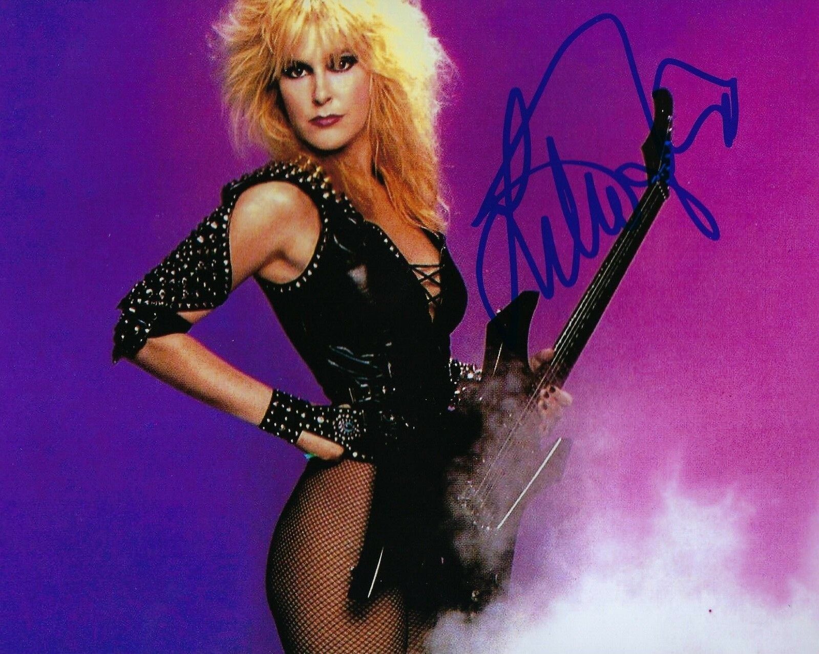 GFA Kiss Me Deadly * LITA FORD * Signed Autographed 8x10 Photo Poster painting COA