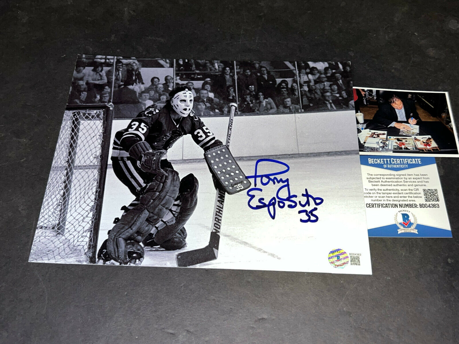 Tony Esposito Chicago Blackhawks Autographed Signed 8x10 Beckett COA ~.