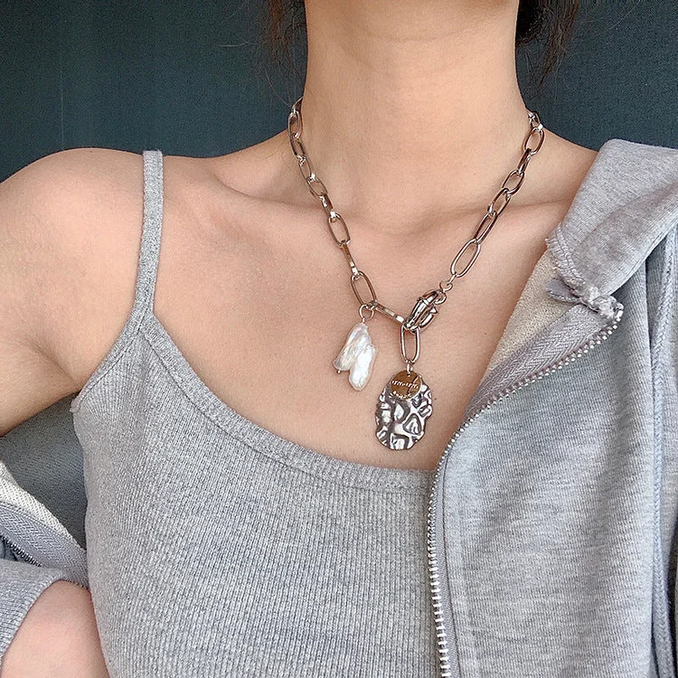 Fashion Irregular Baroque Pearl Silver Necklace