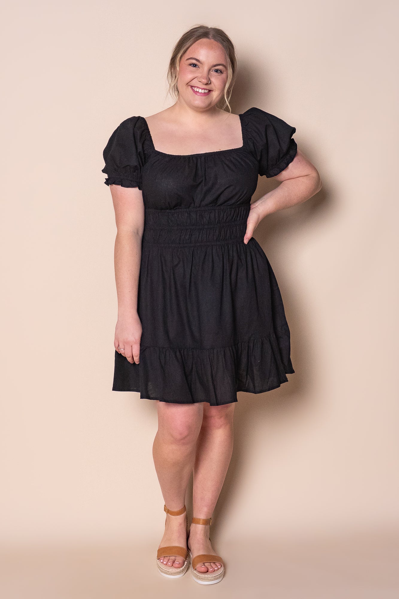 Essential SS Mini Dress in Black - All About Eve