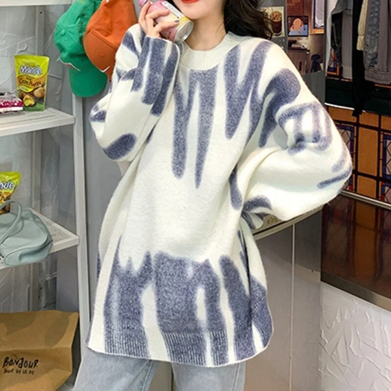Vintage Knitted Sweater Women Oversized Pullovers Striped Pinted Jumper Women Winter Loose Long Sweaters Streetwear Outerwear 1229-1