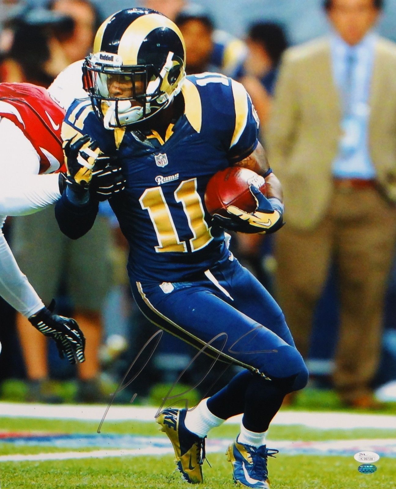 Tavon Austin Autographed Rams 16x20 Vertical Running Photo Poster painting- JSA Authenticated