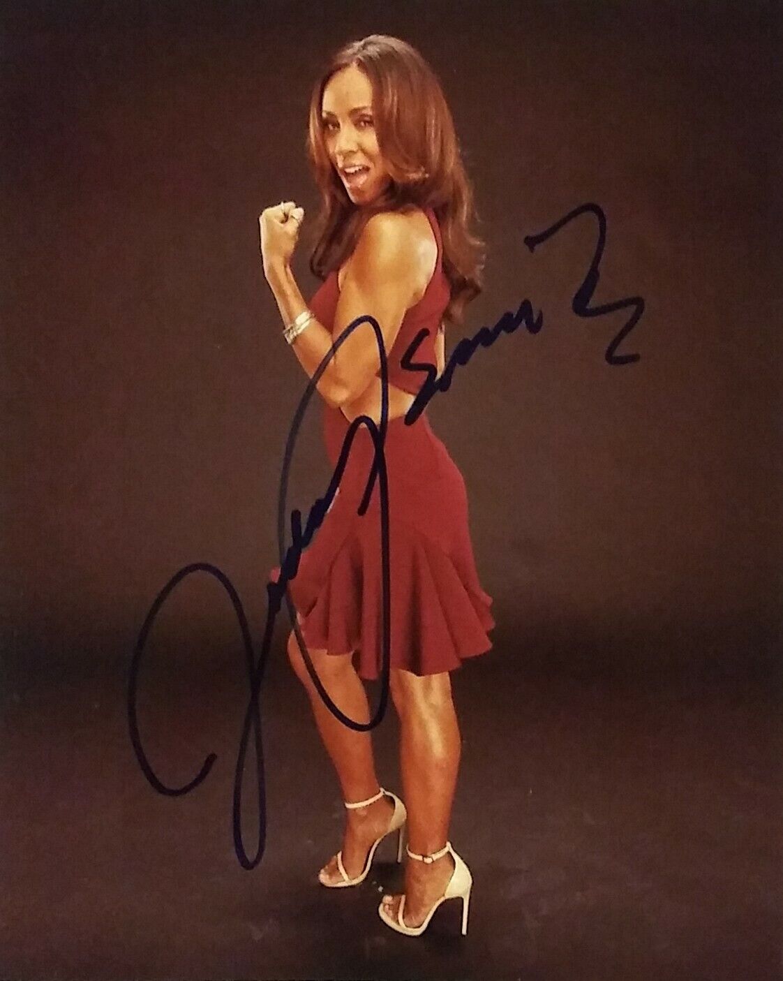 Jada Pinkett signed 8 x 10