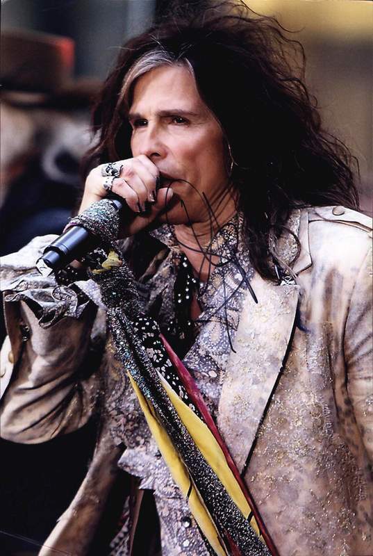 Aerosmith Steven Tyler authentic signed rock 10X15 Photo Poster painting |Cert Autographed A0063