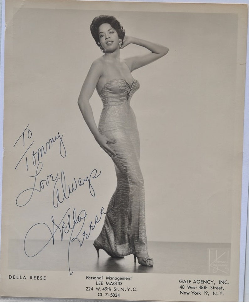 DELLA REESE SIGNED Photo Poster painting wcoa