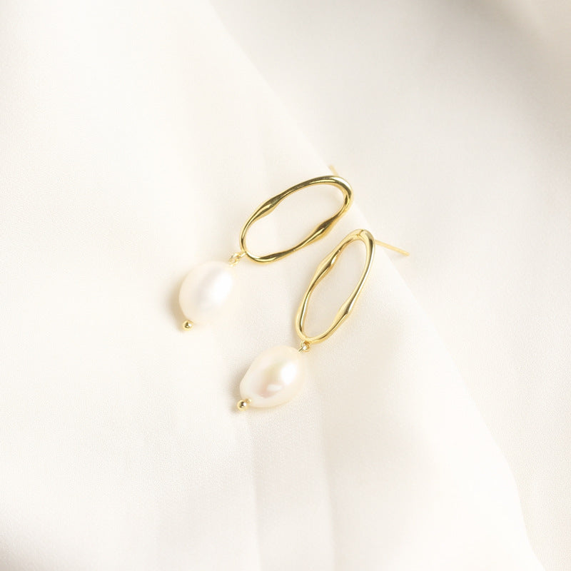 925 Sterling Silver Moderate Luxury Pearl Geometric Silver Electroplating Earrings