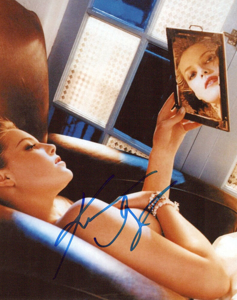 Katherine Heigl glamour shot autographed Photo Poster painting signed 8x10 #1