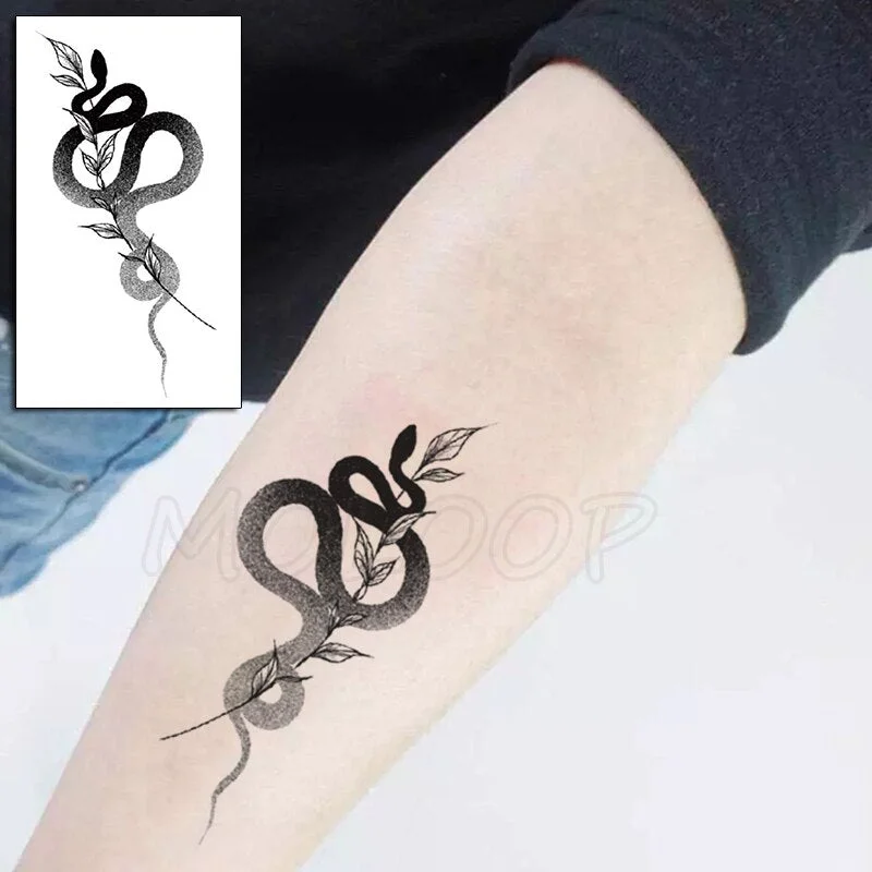 Water Transfer Tattoo Sexy Running Horse Anime Tattoo Body Art Waterproof Temporary Fake Flash Tattoo for Man Woman 10.5*6cm