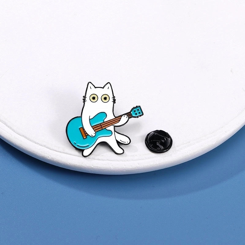 Cartoon Style Cute Pin Musical Instrument Cartoon Cat Alloy Stamping Stoving Varnish Plating Unisex Badge Brooches Collar Pin