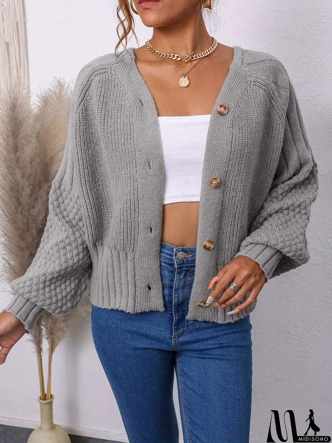 MidiSono - Classic and Elegant Cardigan