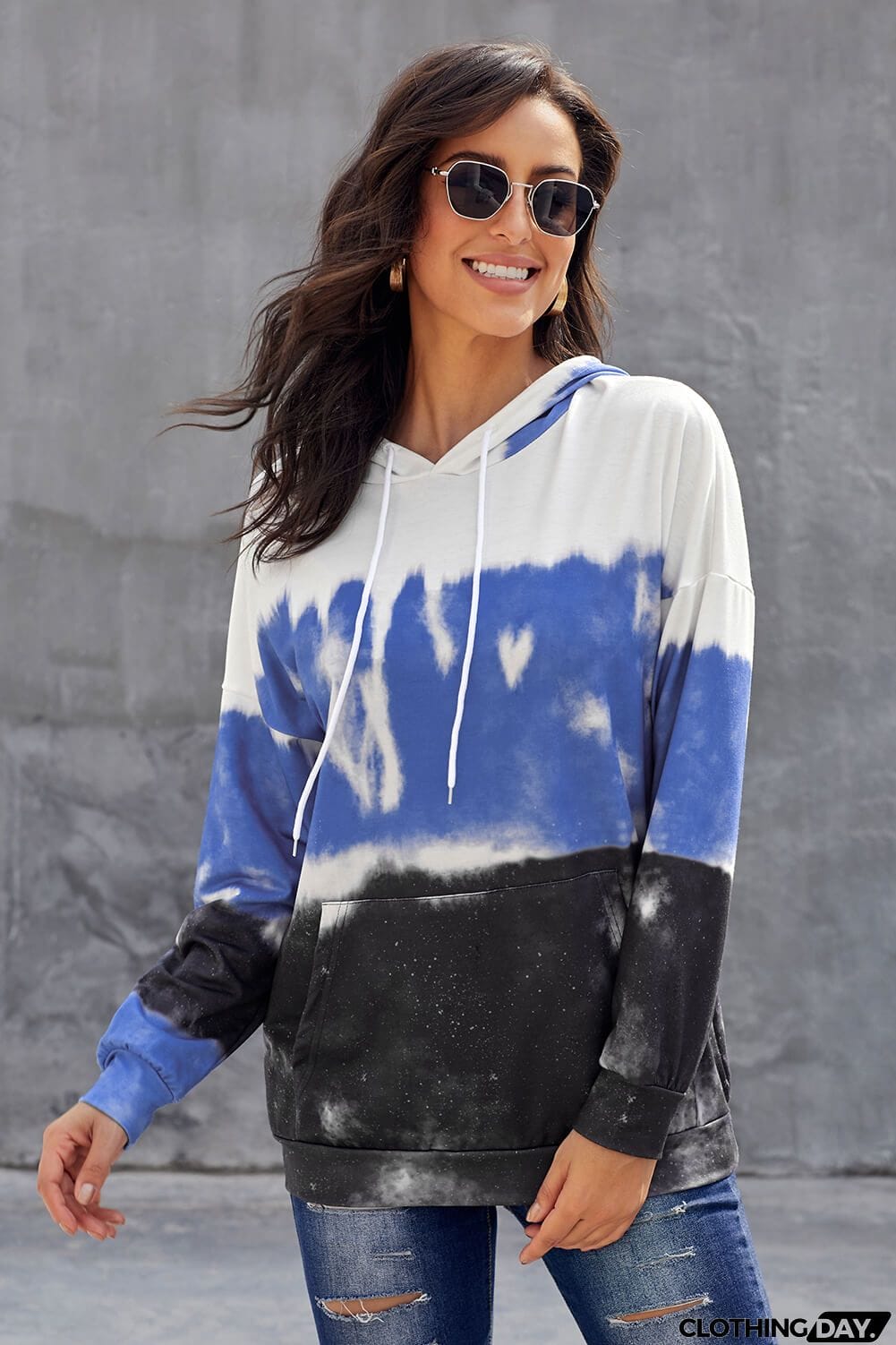 Women's Sky Blue Dye Gradient Long Sleeve Pullover Hoodie