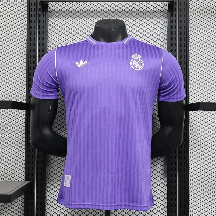 Player Version Real Madrid 2025 Retro Football Jersey