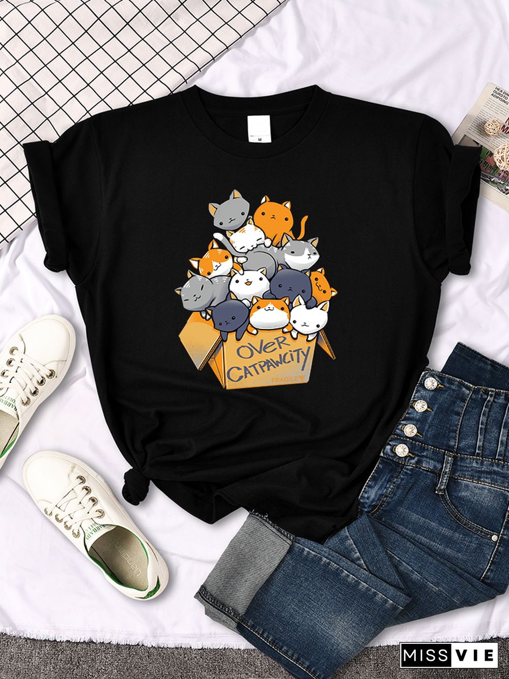 Womany Cats Gathered In The Printing Woman Tshirt Leisure Creativity T Shirt Summer Newtop Crewneck Breathable Woman T Shirts