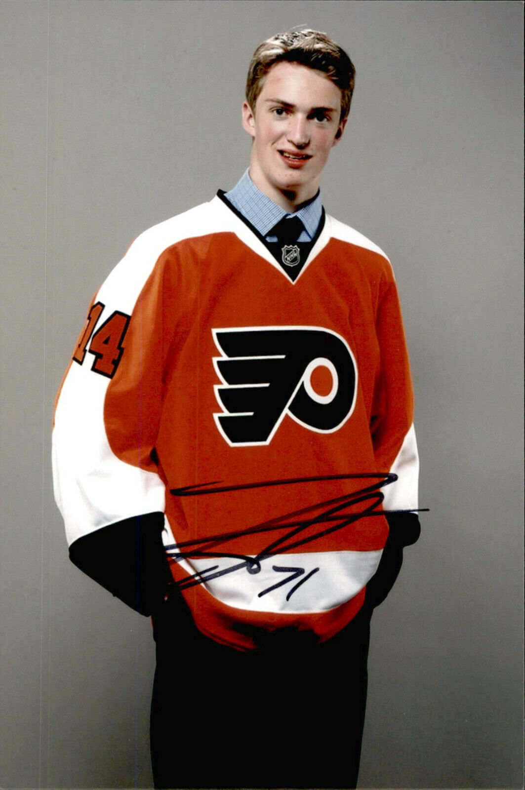 Travis Sanheim SIGNED 4x6 Photo Poster painting PHILADELPHIA FLYERS #2