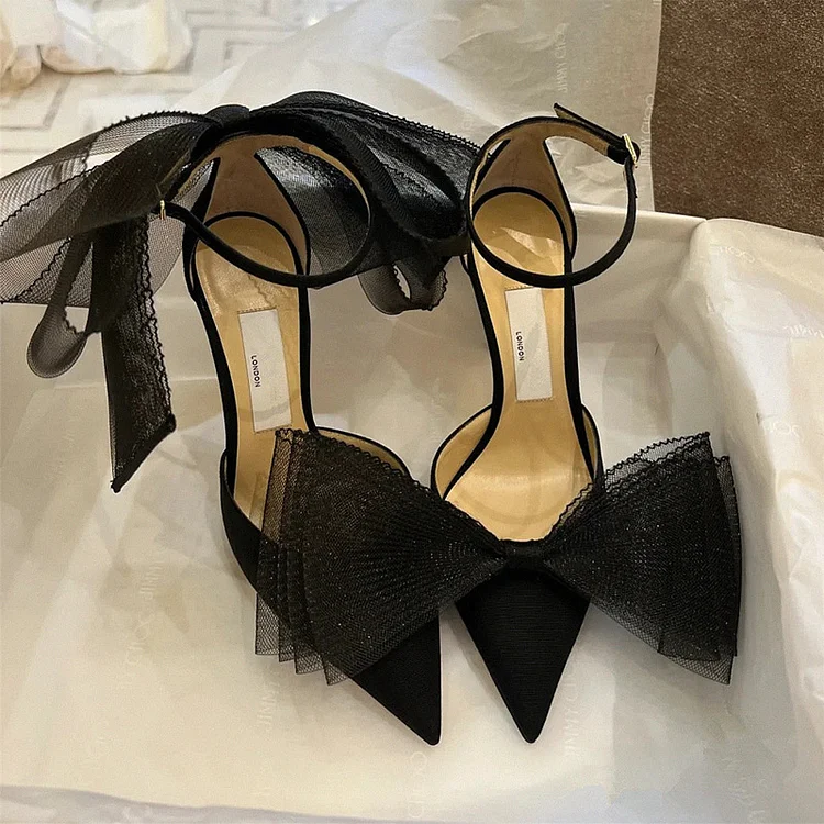 Heels with Asymmetrical Bows
