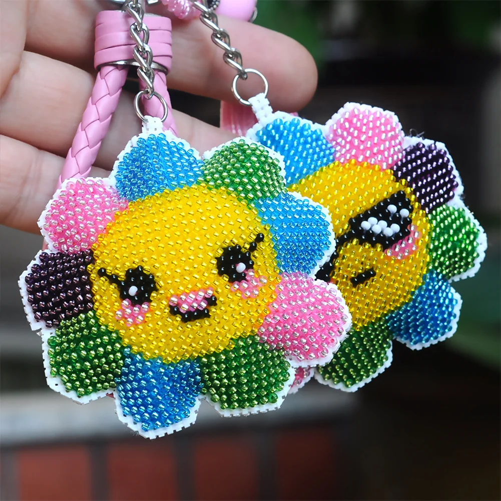 2Pcs Sunflower - Stamped Bead Embroidery - Keychain