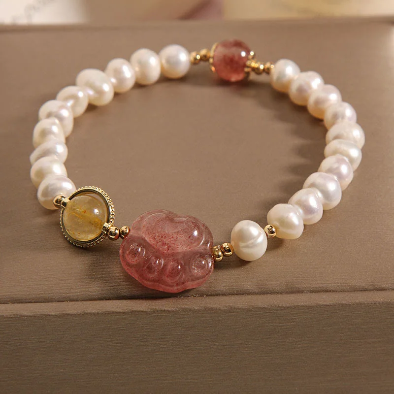 Pearl Strawberry Quartz Cute Paw Cat Claw Loyalty Bracelet