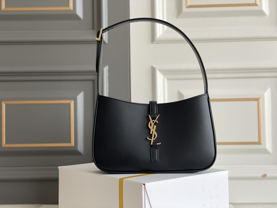 YSL Medium LE5A7 Shoulder Bag in Black Smooth Leather 