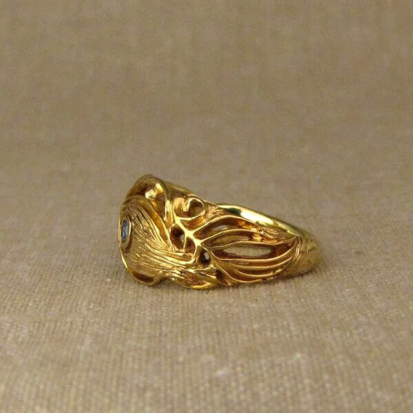 Peacock Feather Blue Diamond Gold Ring