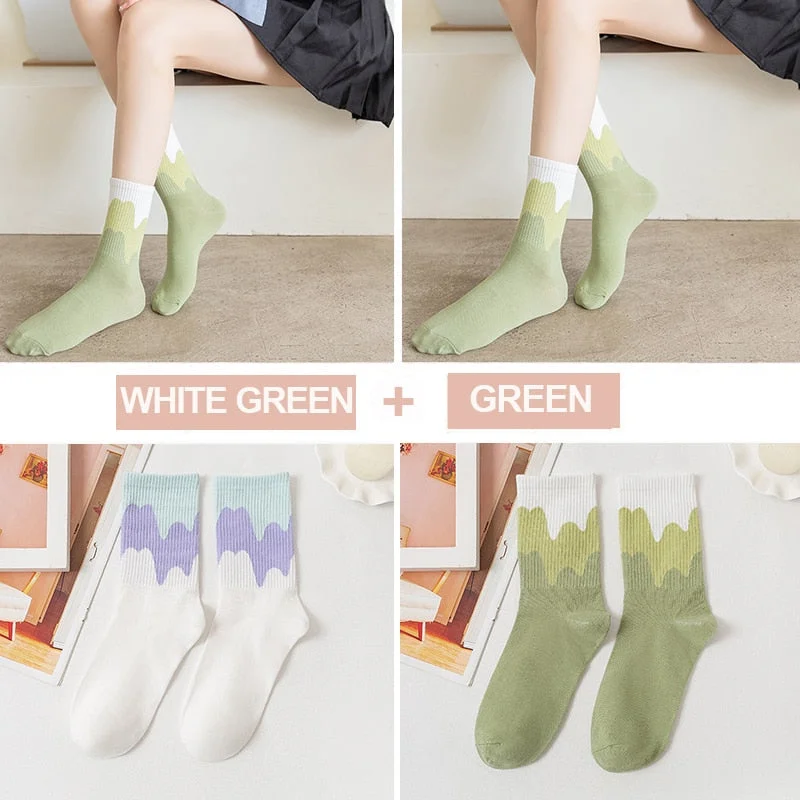 FINETOO 2Pairs/lot Women Midi Tube Socks Female Autumn Winter Candy Colors Korean Japanese Stitching Cotton Girls Graffiti Sock