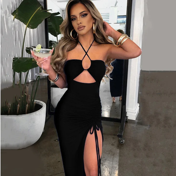 Uveng Uveng Sexy Hot Girl High Slit Wrinkle Hang Neck Type Temperament Show Chest Dress