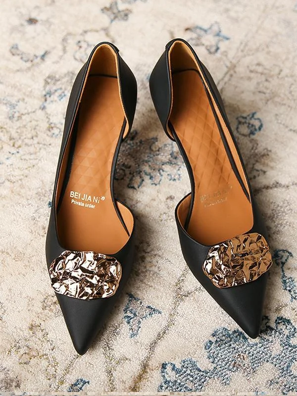 Elegant stiletto pointed toe shallow side hollow single shoes