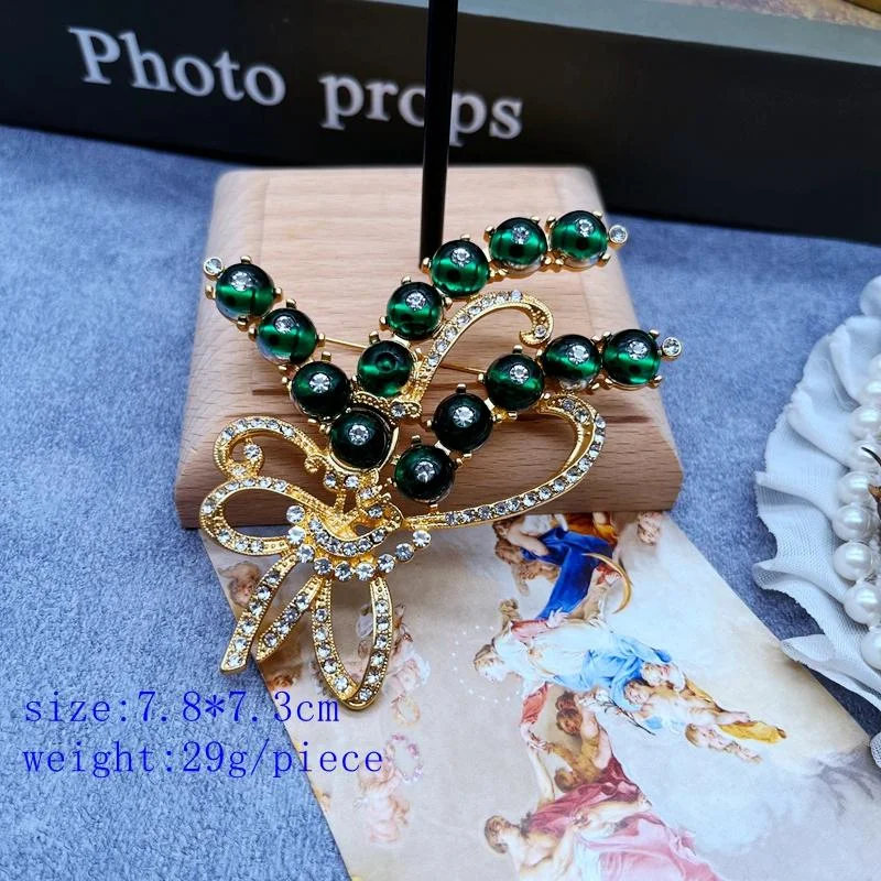 Rhinestone Plant Eye Beads Brooches